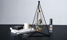 Charger l'image dans la galerie, Minimalist Candle Holder