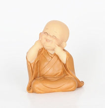 Charger l'image dans la galerie, Little Monk Figurines