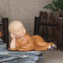 Charger l'image dans la galerie, Little Monk Figurines