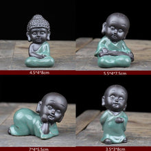 Charger l'image dans la galerie, Ceramic Small Monk Figurines