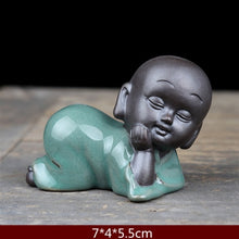 Charger l'image dans la galerie, Ceramic Small Monk Figurines