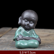 Charger l'image dans la galerie, Ceramic Small Monk Figurines