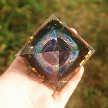 Charger l'image dans la galerie, Amethyst Sphere Obsidian Tree Of Life Pyramid