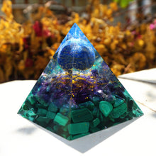 Charger l'image dans la galerie, Lapis Lazuli Sphere Amethyst Malachite Pyramid