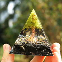 Load image into Gallery viewer, Peridot Obsidian Tree Of Life Pyramid