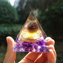 Charger l'image dans la galerie, Smoky Sphere Amethyst Pyramid