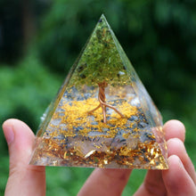Charger l'image dans la galerie, Peridot Black Rutilated Quartz Tree Of Life Pyramid