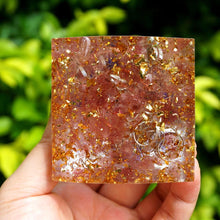 Charger l'image dans la galerie, Amethyst Sphere Strawberry Quartz Pyramid