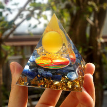 Charger l'image dans la galerie, Yellow Agate Sphere Kyanite Tree Of Life Pyramid