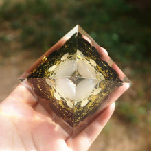 Charger l'image dans la galerie, Rose Quartz Obsidian Pyramid