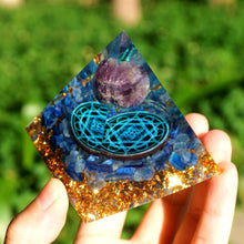 Load image into Gallery viewer, Amethyst Sphere Kyanite Pyramid