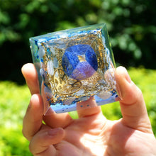 Charger l'image dans la galerie, Lapis Lazuli Sphere Blue Chalcedony Gear Pyramid