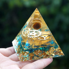 Charger l'image dans la galerie, Tiger Eye Sphere Blue Quartz Gear Pyramid