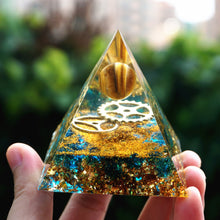 Charger l'image dans la galerie, Tiger Eye Sphere Blue Quartz Gear Pyramid