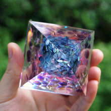 Charger l'image dans la galerie, Kyanite Amethyst Tree Of Life Pyramid