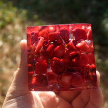 Charger l'image dans la galerie, Rhodochrosite Sphere Red Coral Pyramid
