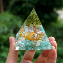 Charger l'image dans la galerie, Peridot Amazonite Tree Of Life Pyramid