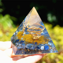 Charger l'image dans la galerie, Rose Quartz Sphere Kyanite Pyramid