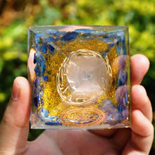 Charger l'image dans la galerie, Rose Quartz Sphere Kyanite Pyramid