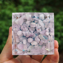 Charger l'image dans la galerie, Amethyst Sphere Kunzite Pyramid