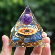Charger l'image dans la galerie, Amethyst Sphere Kyanite Gear Pyramid