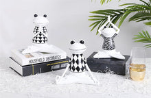 Charger l'image dans la galerie, White Yoga Meditation Frog