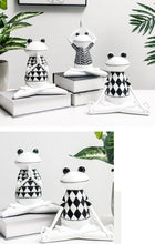 Charger l'image dans la galerie, White Yoga Meditation Frog