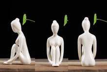 Charger l'image dans la galerie, White Ceramic Yoga Figurines