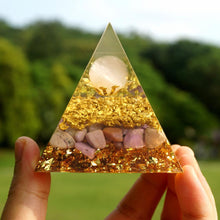 Charger l'image dans la galerie, Rose Quartz Sphere Lepidolite Pyramid