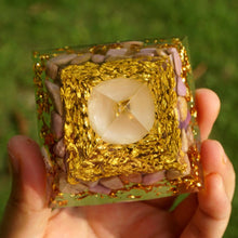 Charger l'image dans la galerie, Rose Quartz Sphere Lepidolite Pyramid