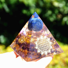 Charger l'image dans la galerie, Lapis Lazuli Sphere Amethyst Pyramid