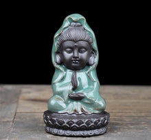 Charger l'image dans la galerie, Ceramic Small Monk Figurines