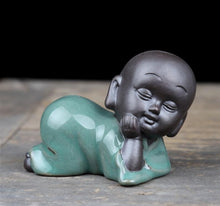Charger l'image dans la galerie, Ceramic Small Monk Figurines