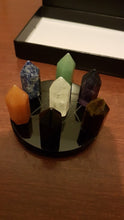 Charger l'image dans la galerie, 7 Chakra Mini Crystal Points
