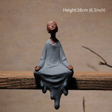 Charger l'image dans la galerie, Purple Clay Monk Figurines