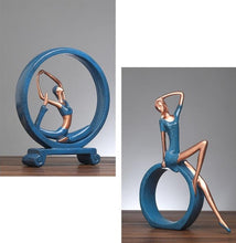 Charger l'image dans la galerie, Yoga Girl Figurines