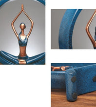 Charger l'image dans la galerie, Yoga Girl Figurines