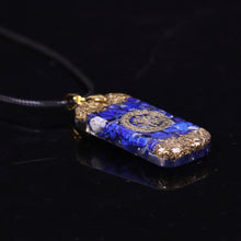 Charger l'image dans la galerie, Lapis Lazuli Sri Yantra Pendant
