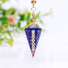 Charger l'image dans la galerie, 7 Chakra Crystal Pendulums
