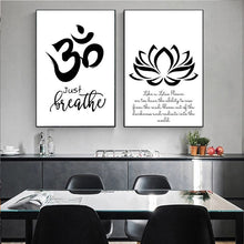 Charger l'image dans la galerie, Hamsa Hand Om Lotus