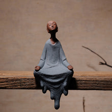 Charger l'image dans la galerie, Purple Clay Monk Figurines
