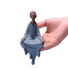 Charger l'image dans la galerie, Purple Clay Monk Figurines