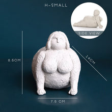 Charger l'image dans la galerie, Yoga Fat Lady Figurines