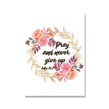Charger l'image dans la galerie, Flower Wreath Love God Quote