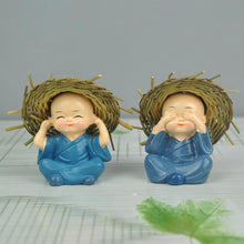 Charger l'image dans la galerie, Small Monk Figurines (4 Pcs)