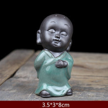 Charger l&#39;image dans la galerie, Ceramic Small Monk Figurines
