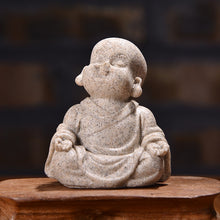 Charger l&#39;image dans la galerie, Cute Little Monk Figurines
