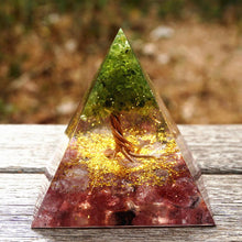 Load image into Gallery viewer, Peridot Strawberry Quartz Tree Of Life Pyramid
