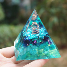 Load image into Gallery viewer, Clear Quartz Copper Coil Amethyst Turquoise Pyramid
