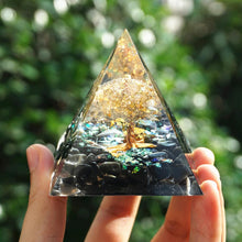 Charger l&#39;image dans la galerie, White Quartz Obsidian Tree Of Life Pyramid
